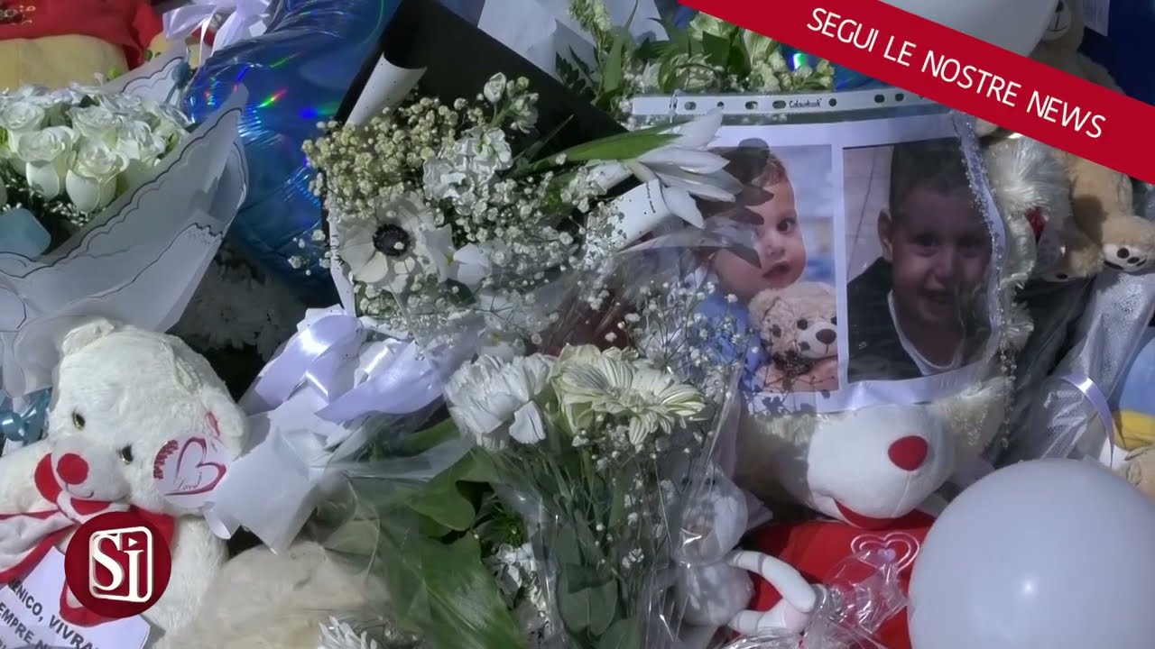 Tutti Piangono per Domenico: Messaggi, Peluche e Una Richiesta di Giustizia
