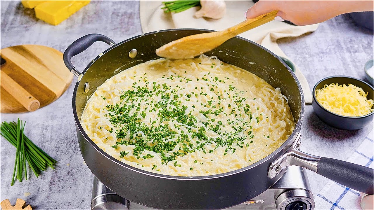 Keto Cheesy Pasta Recipe - 4 Cheese & Low-Carb Shirataki Noodles