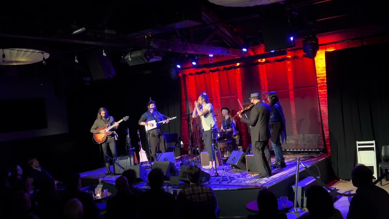 Tuvergen Band & Bowmanville perform 