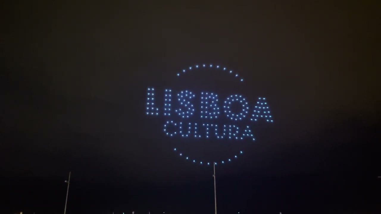 New Year 2026 Lisbon lights show and fireworks 