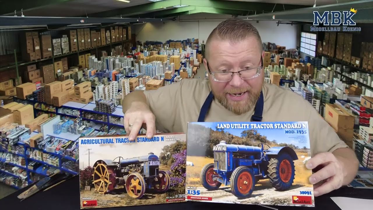 MBK packt aus #1299 - 1:35 American Gangsters, Tractor Standard N Mod. 1934-36 & Mod. 1935 (MiniArt)