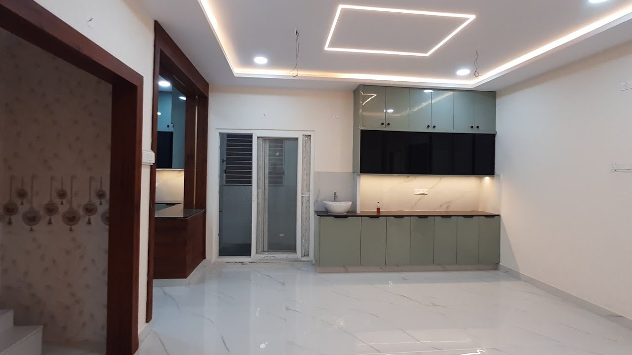 AD.357/PREMIUM 3BHK FLAT FOR SALE AT PATAMATA//2450SFT @VIJAYAWADA.