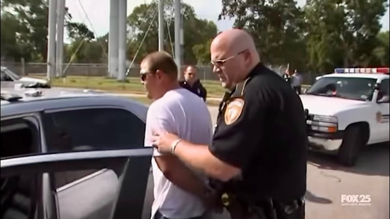 Cops Tv show Harris county Texas. Traffic stop and drug arrests. (2010).