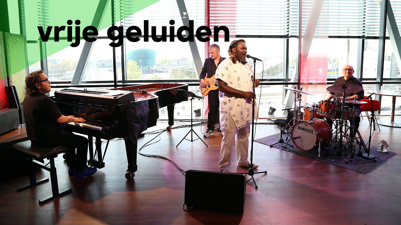 Mike del Ferro Trio feat. Mbuso Khosa - Smomomdiya (live @Bimhuis Amsterdam)