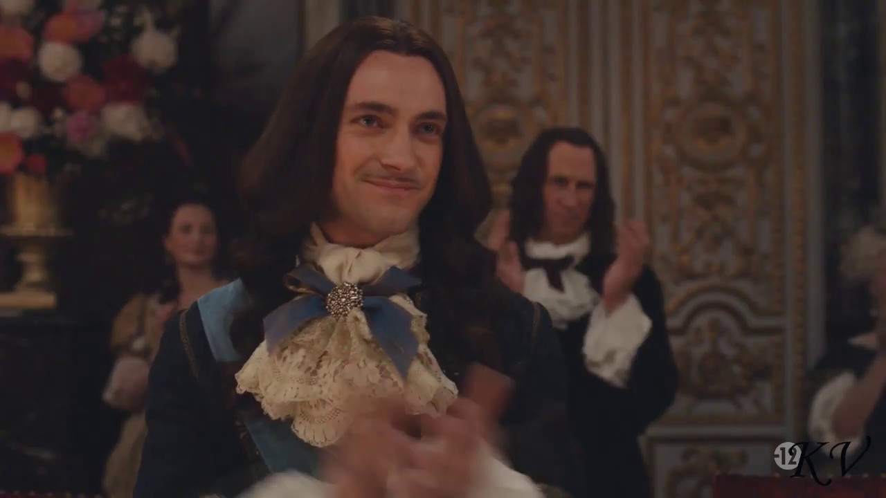 Versailles || Philippe in shadow of the sun || Moondust