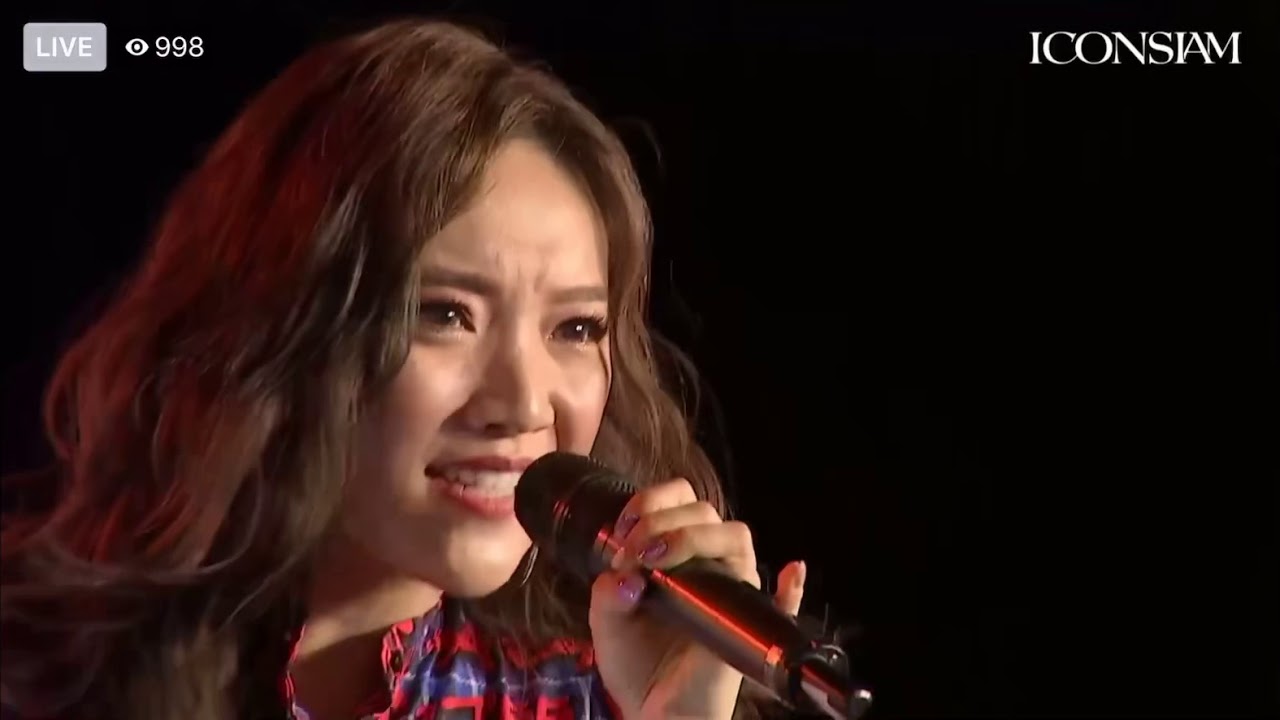 Janice Yan 閻奕格 IconSiam Amazing Thailand Countdown 2019