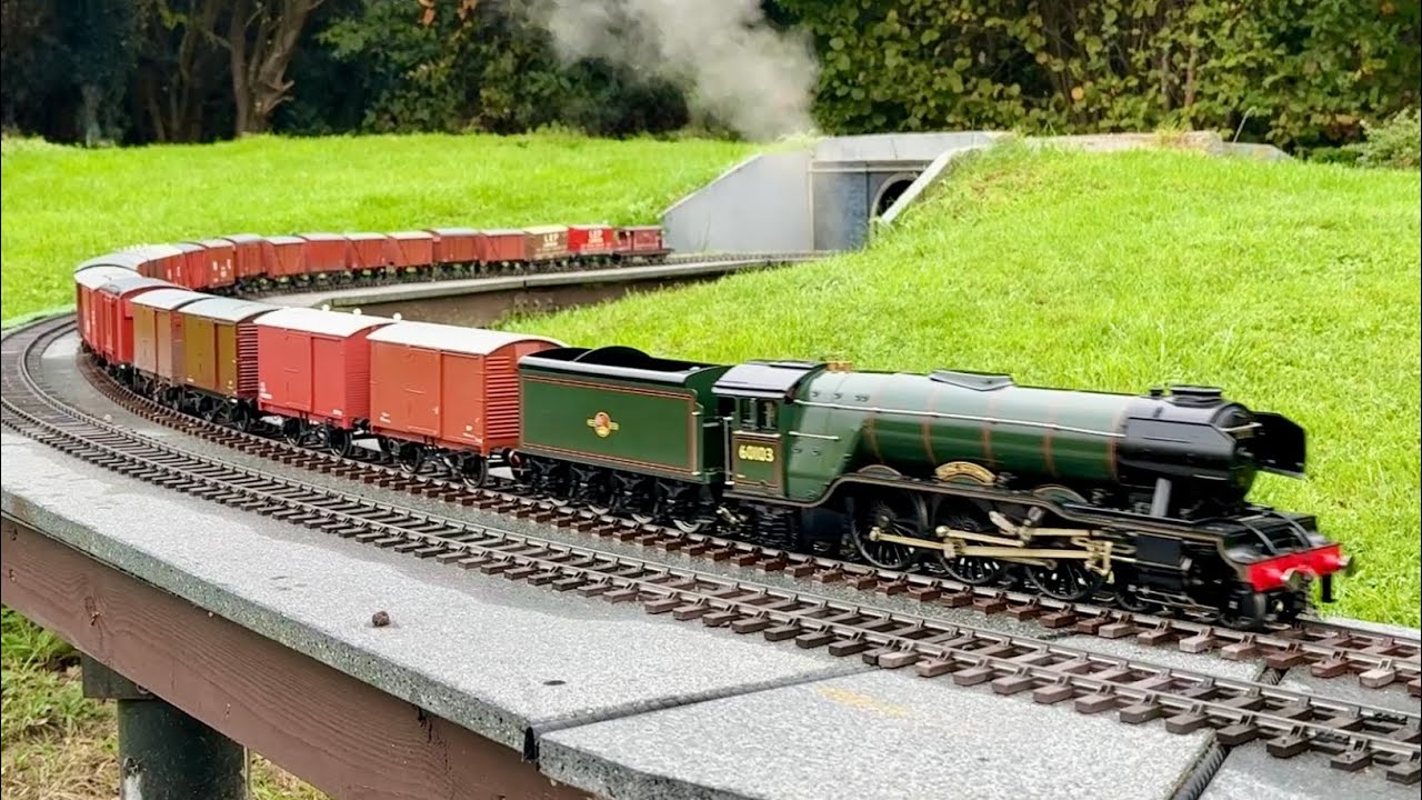 Aster Duchess, Aster A3 flying Scotsman, Aster 5MT & G1MCO RMN @ Ruddington gauge 1 track 14/10/25