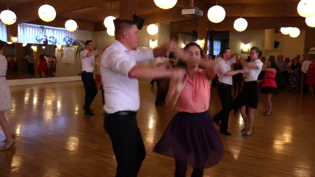 Prima prezentare de Bachata a grupei de Incepatori Salsa la Loga Dance School! (28 Iunie 2017)