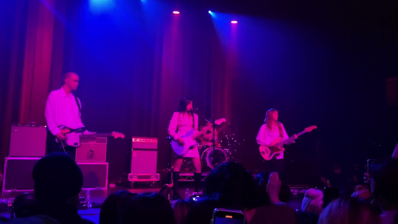 yoshimi, forest, magdalene - beabadoobee @ the Fonda Theatre 11/21/21