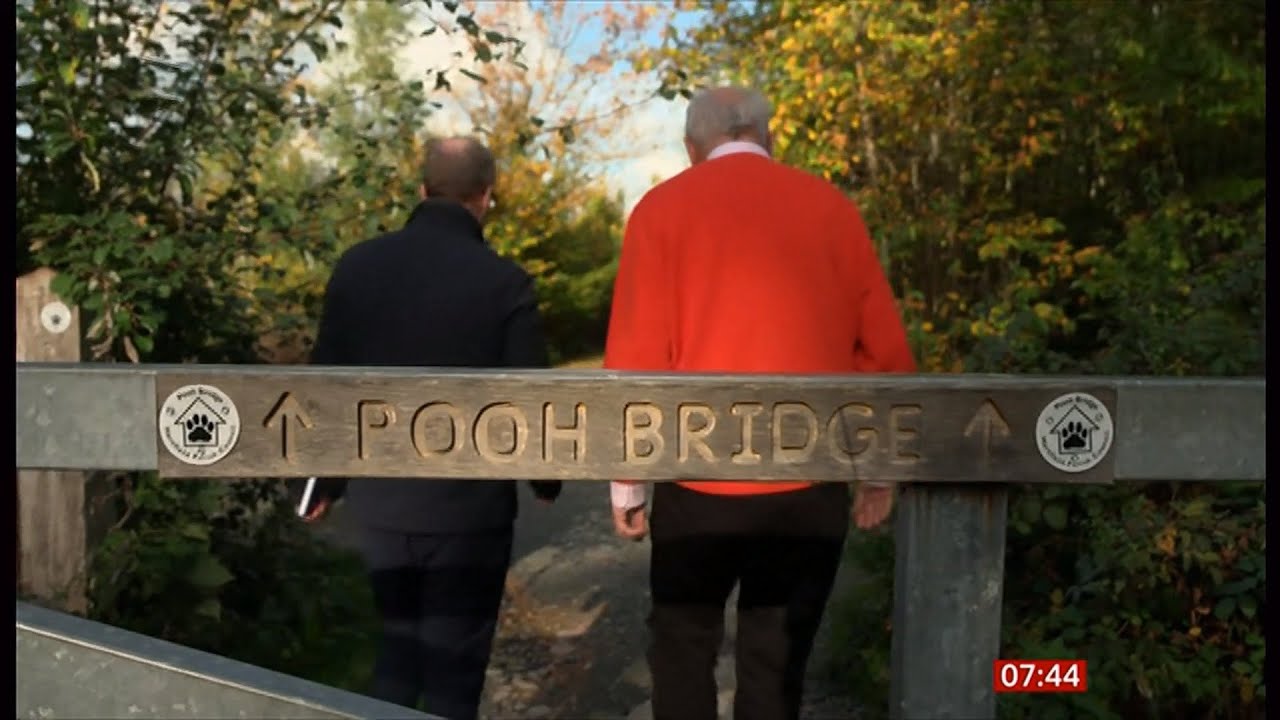 Winnie the Pooh 100th anniversary (2) & playing 'Pooh Sticks' on the famous bridge (UK) 24/Dec/2025