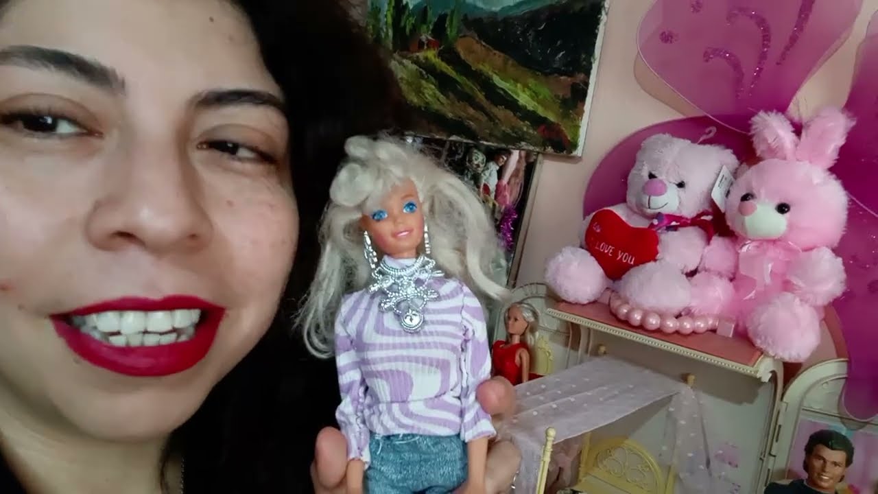 Mi colección de Barbies parte 4🩷💕💕💜 #limaperu #barbie #barbieoutfits #barbie90s 