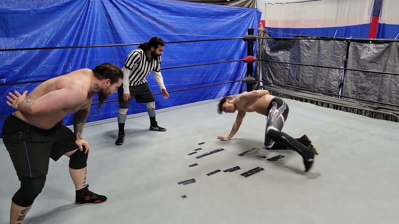 Warriors Showcase - Da Animal v Mike Datello