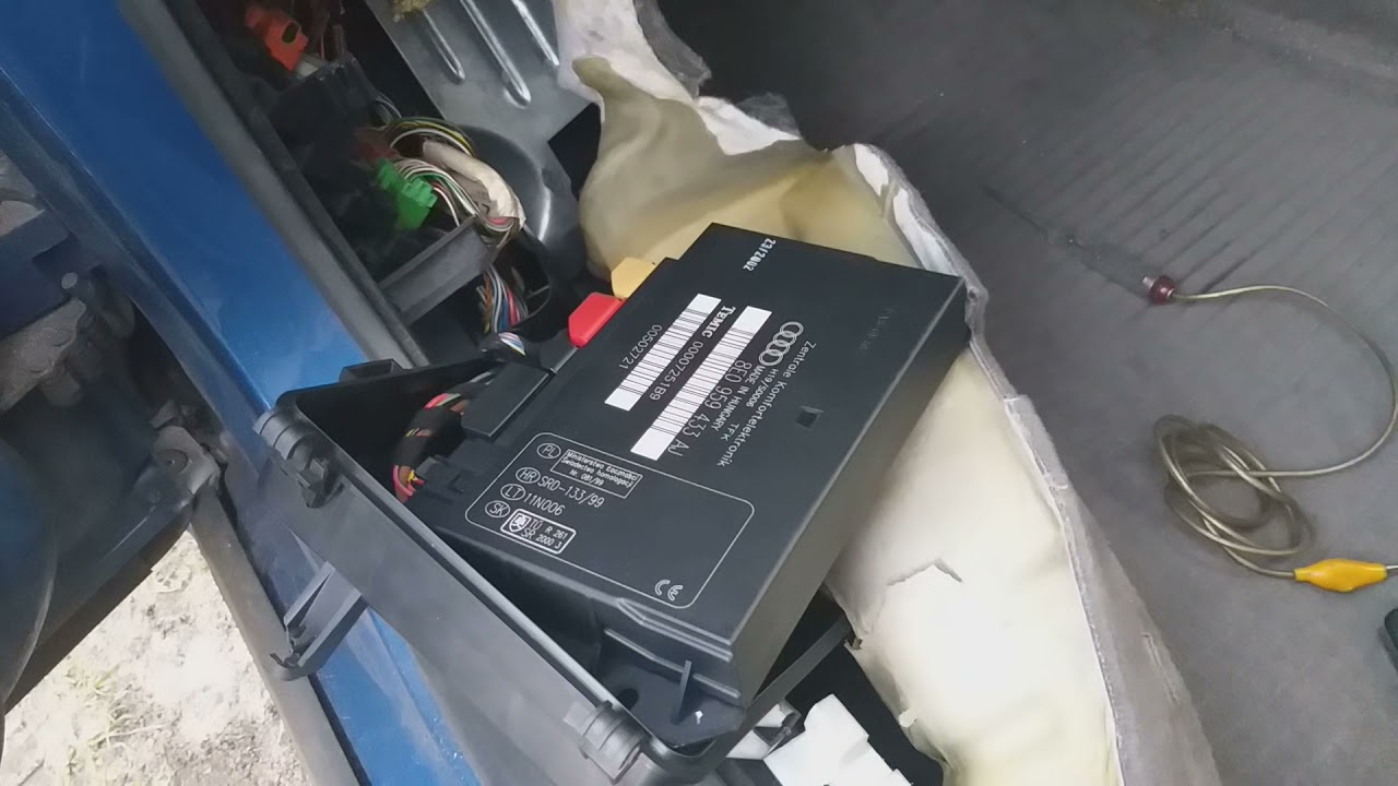 Where is the Audi A4 B6 comfort module located