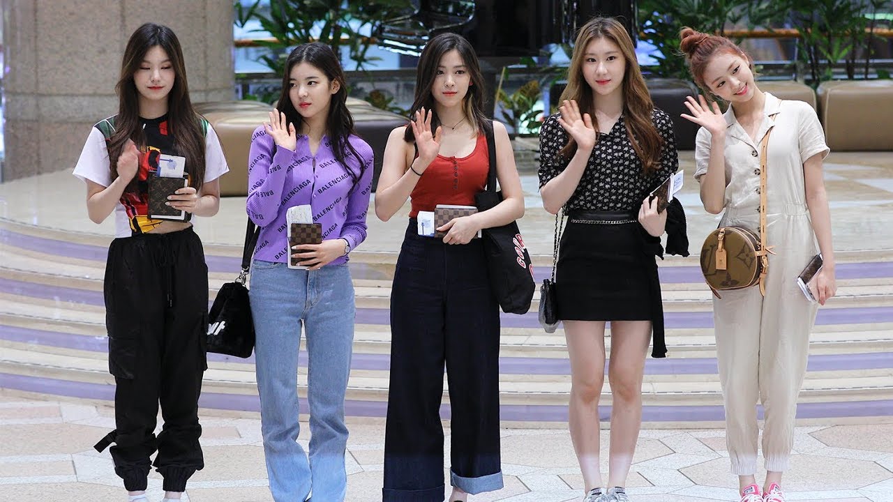 190517 있지(ITZY) 출국 Departure [김포공항] 4K 직캠 by 비몽