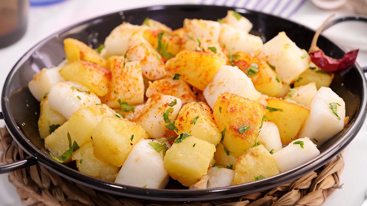 Patatas al Ajillo con Sepia o Chocos muy Fácil y Deliciosas
