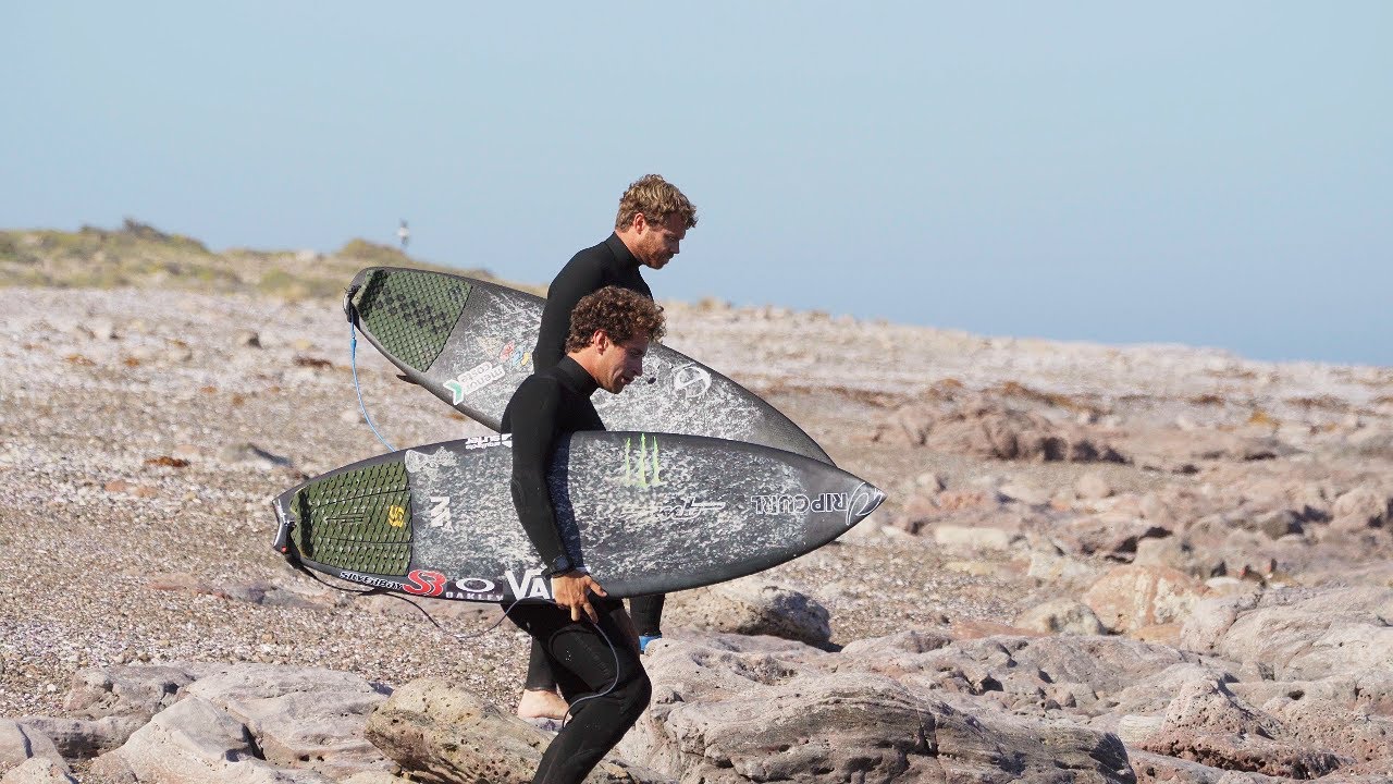 SURFING PATAGONIA | Lele Usuna & Nacho Gundesen #TheSearch | Rip Curl