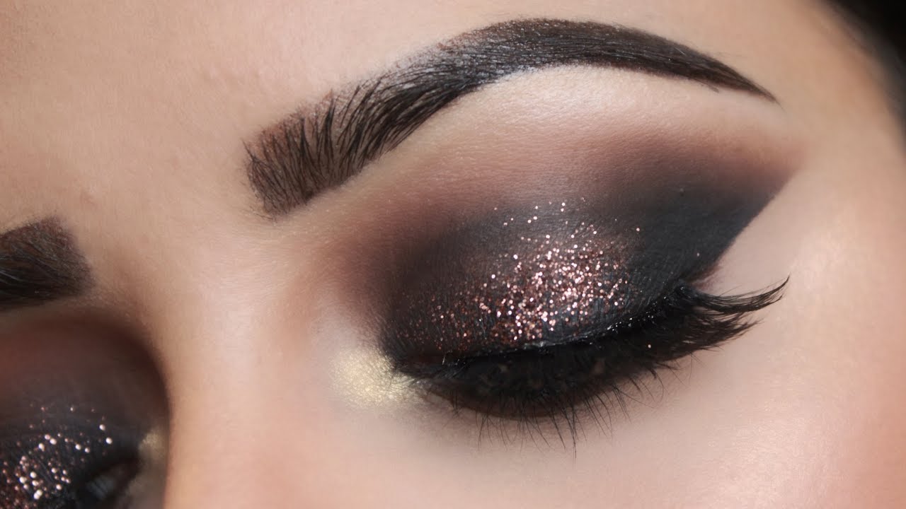 Easy Glitter Smokey Eyes (HINDI) | Deepti Ghai Sharma