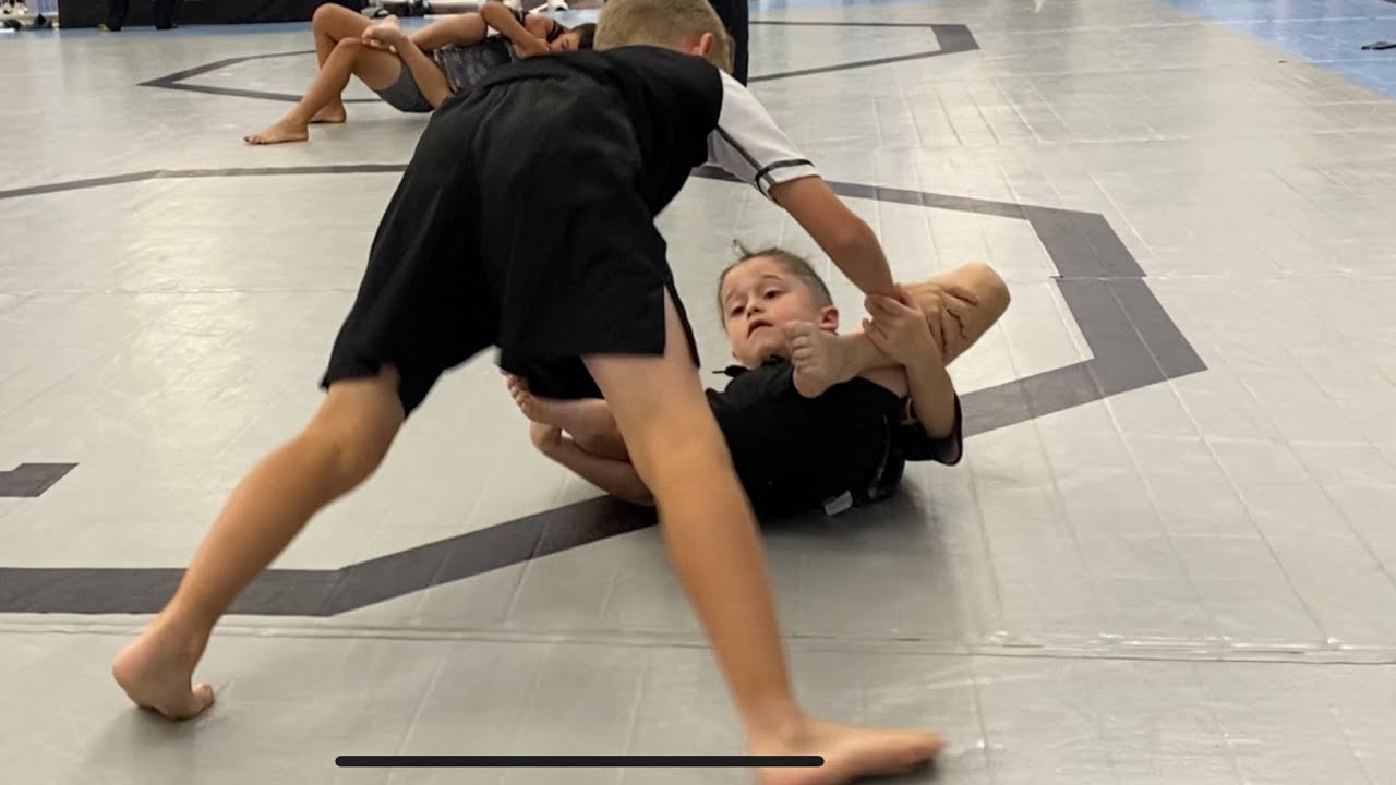 Declan Clarkson-Arroyo - Submission only Jiu Jitsu Tournament - no points involved #goodfightbjj