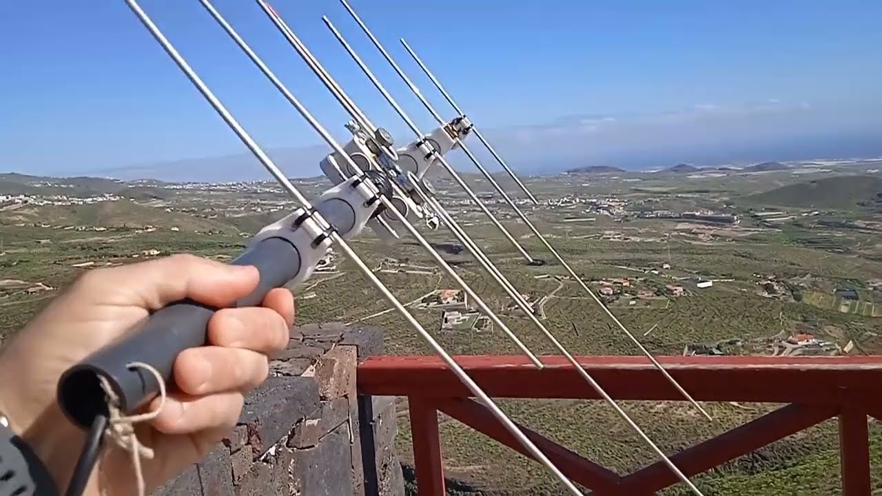 Antena Yagi J ( Polarización FM )