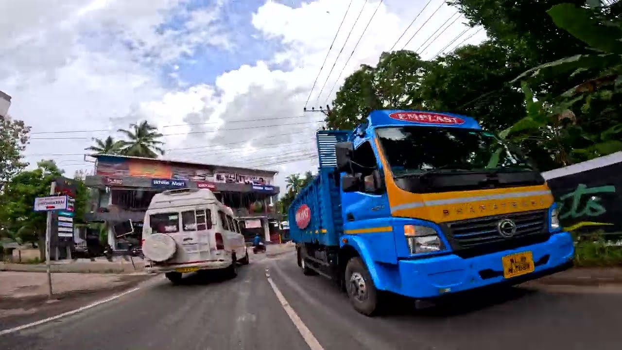 🔥 [ 4K - UHD ] - Scenic Drive Through #Ernakulam, #Kerala, #India - 60FPS