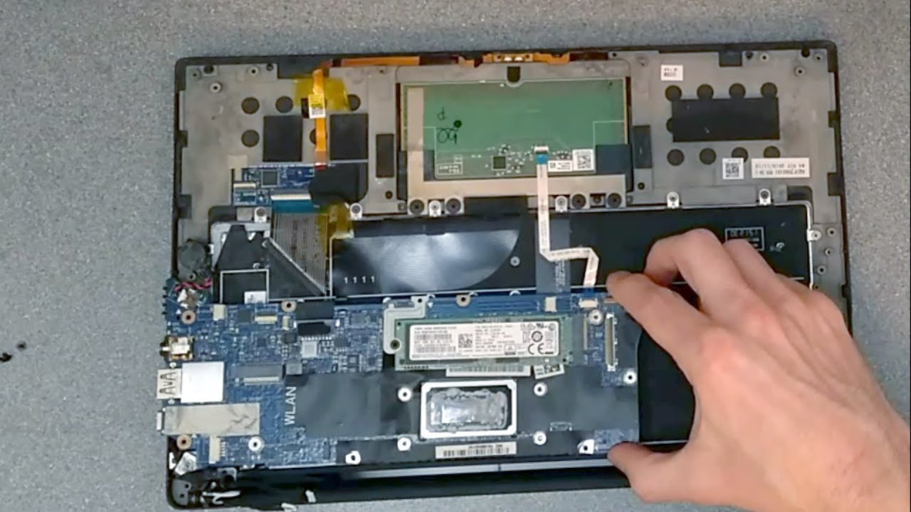 Dell XPS 13 9350 - How to replace the keyboard