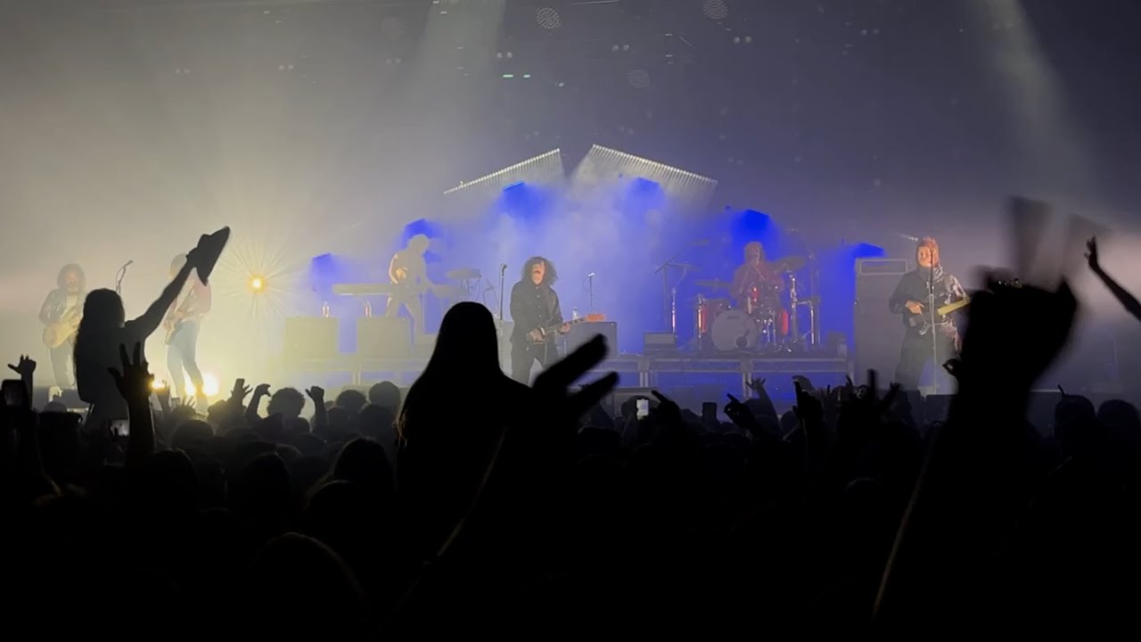 Sticky Fingers - Bootleg Rascal (Live at The Hordern Pavilion, 2022)