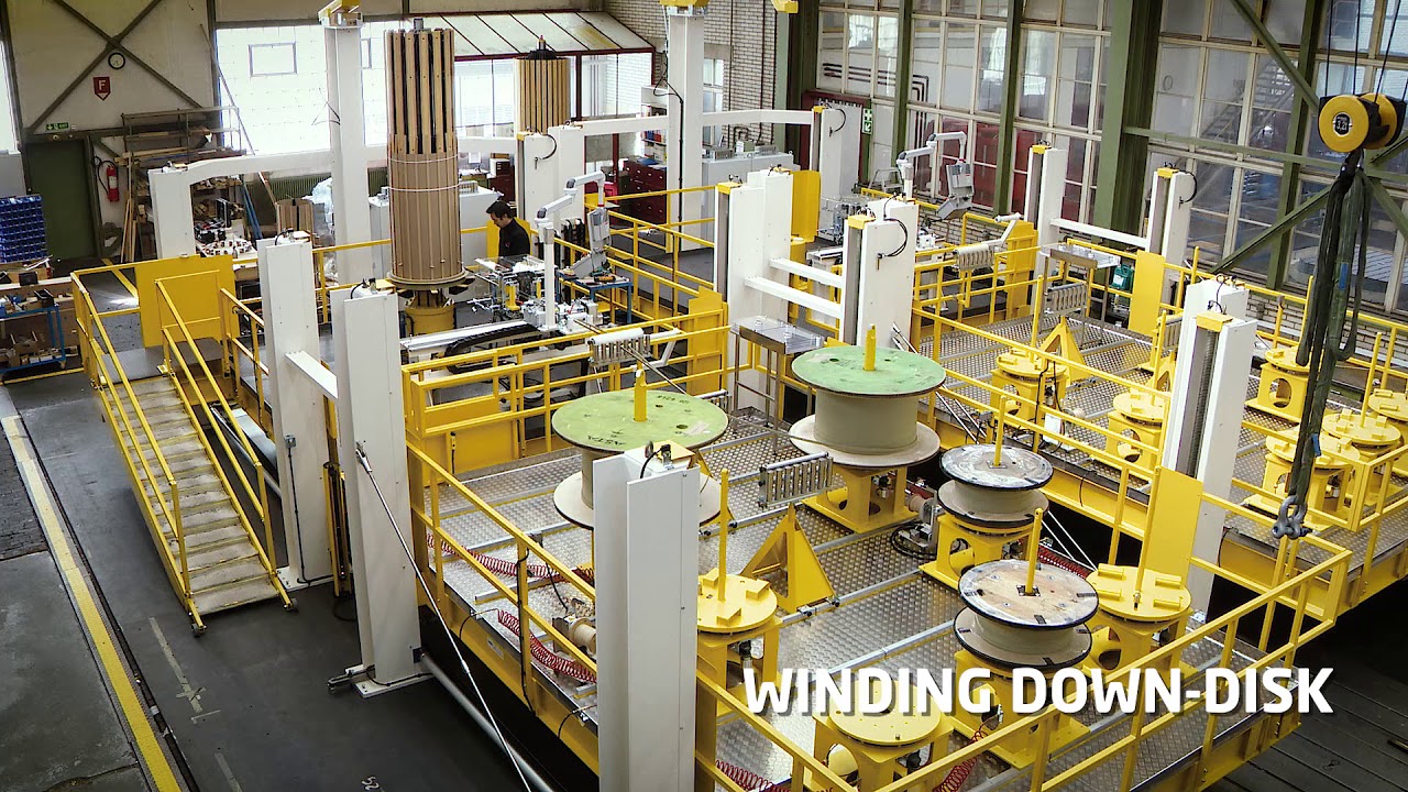 Automated vertical winding machine