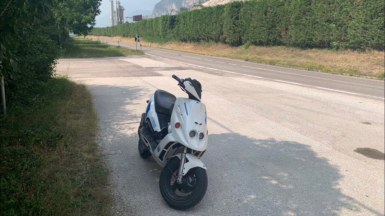 Ultimo giorno di scuola in moto | phantom f12 70cc