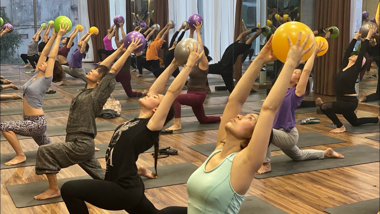 Ball yoga with Master Ajay / Jai Yoga