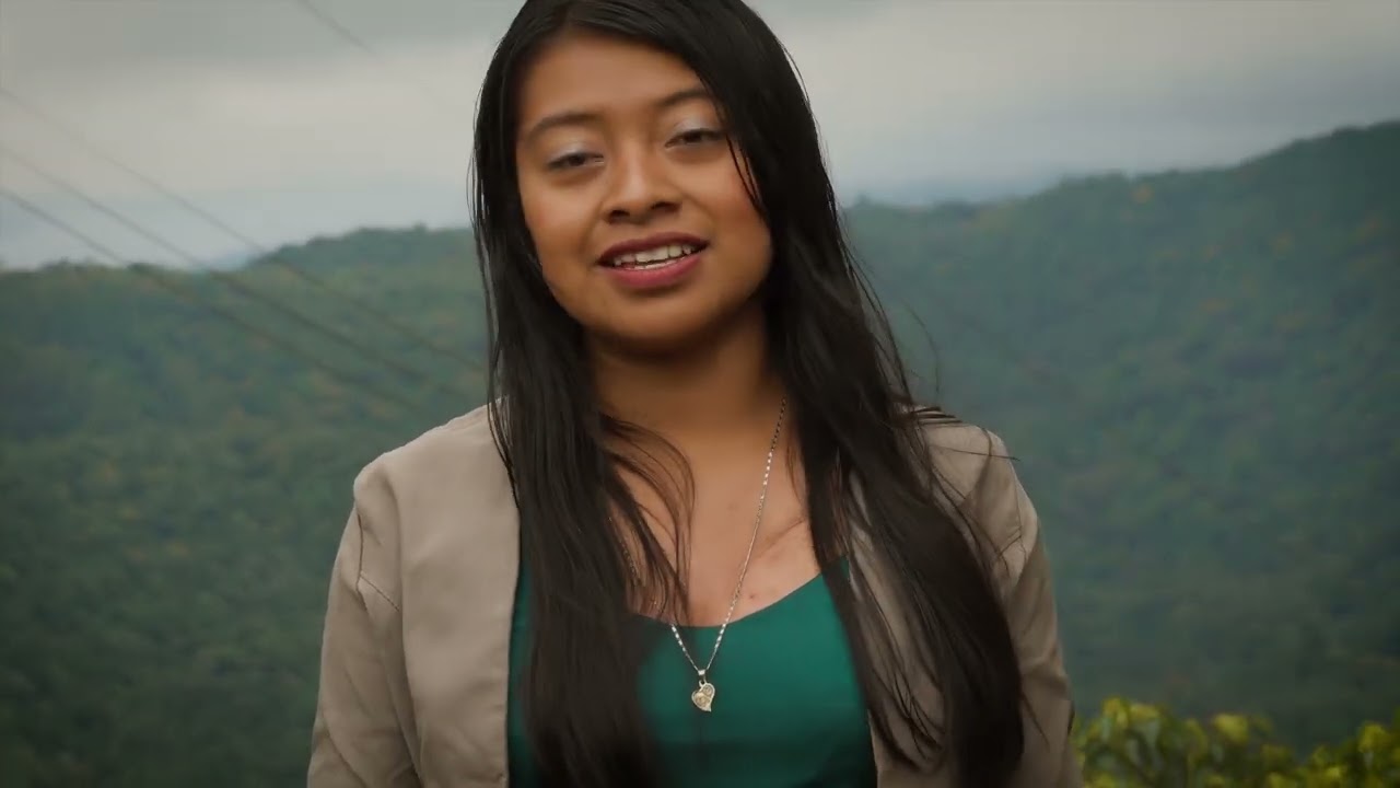 Mely Lorenzo.   Cuán Grande es El