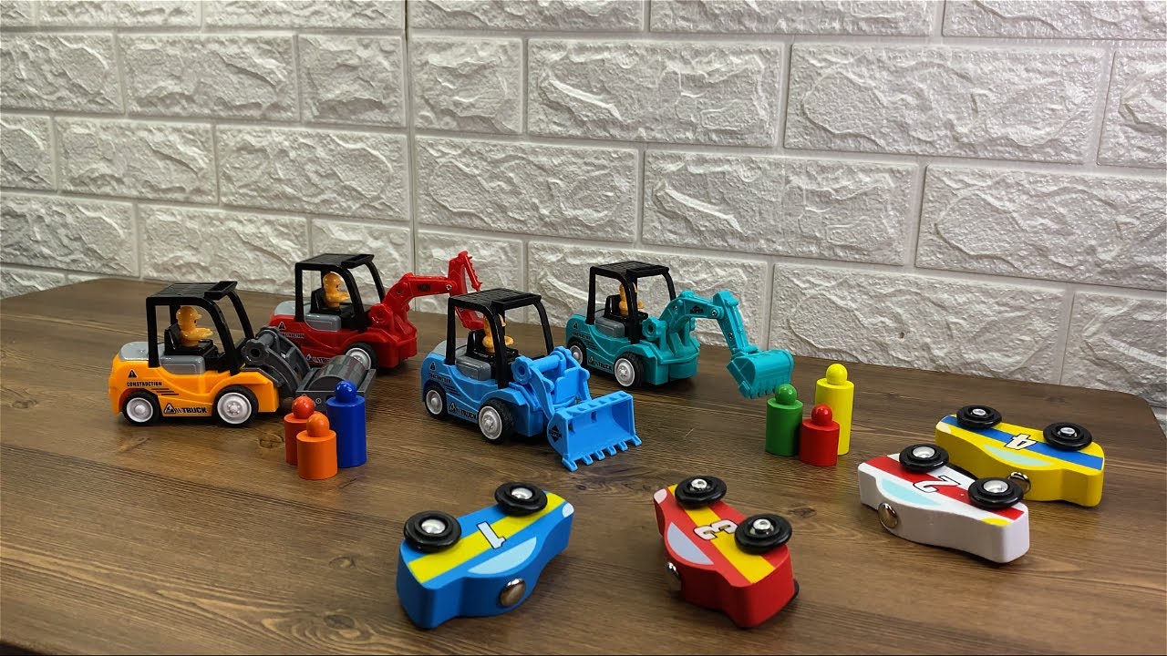 Melissa and Doug Magnetic Car Loader & Steamroller Excavator Jackhammer and Bulldozer - Pretend Play