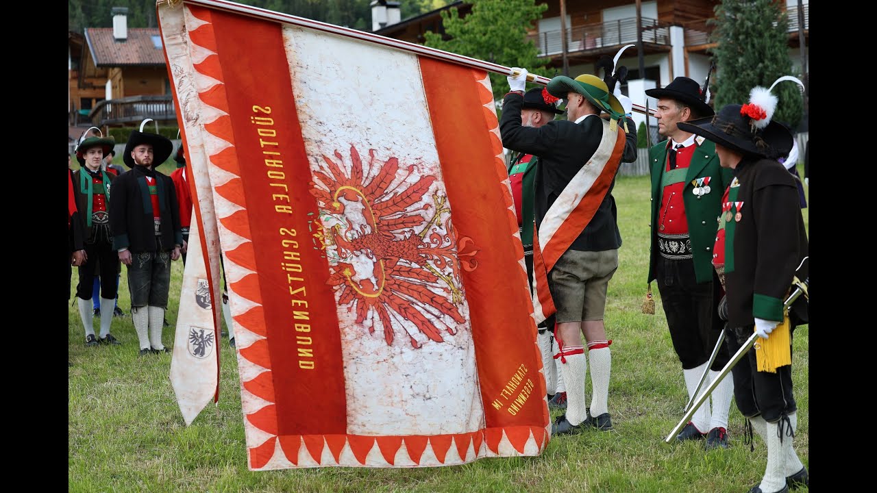 Zapfenstreich und Landesweite Angelobung der Neumitglieder