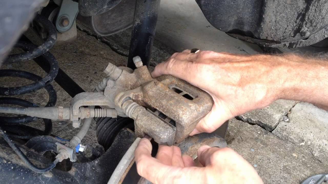 Suzuki Rear  Brake Pads.mov