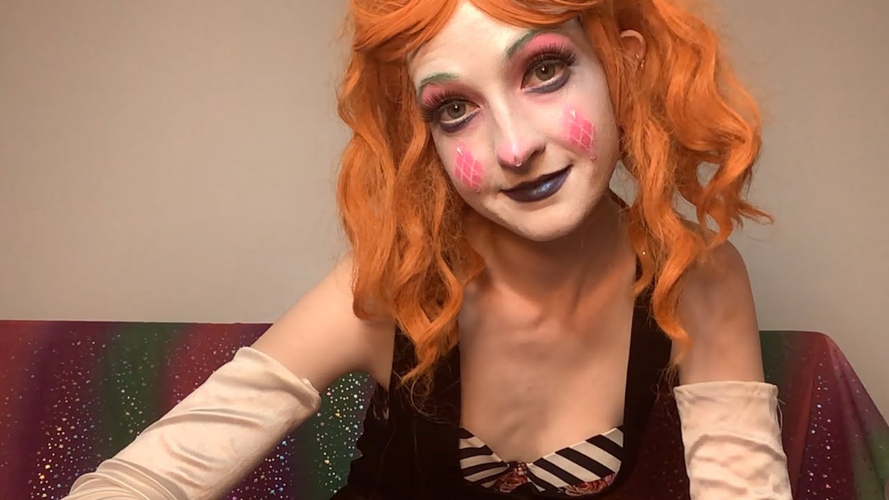 WLW Clown Girlfriend Does Your Makeup - Funny Relaxing ASMR Roleplay