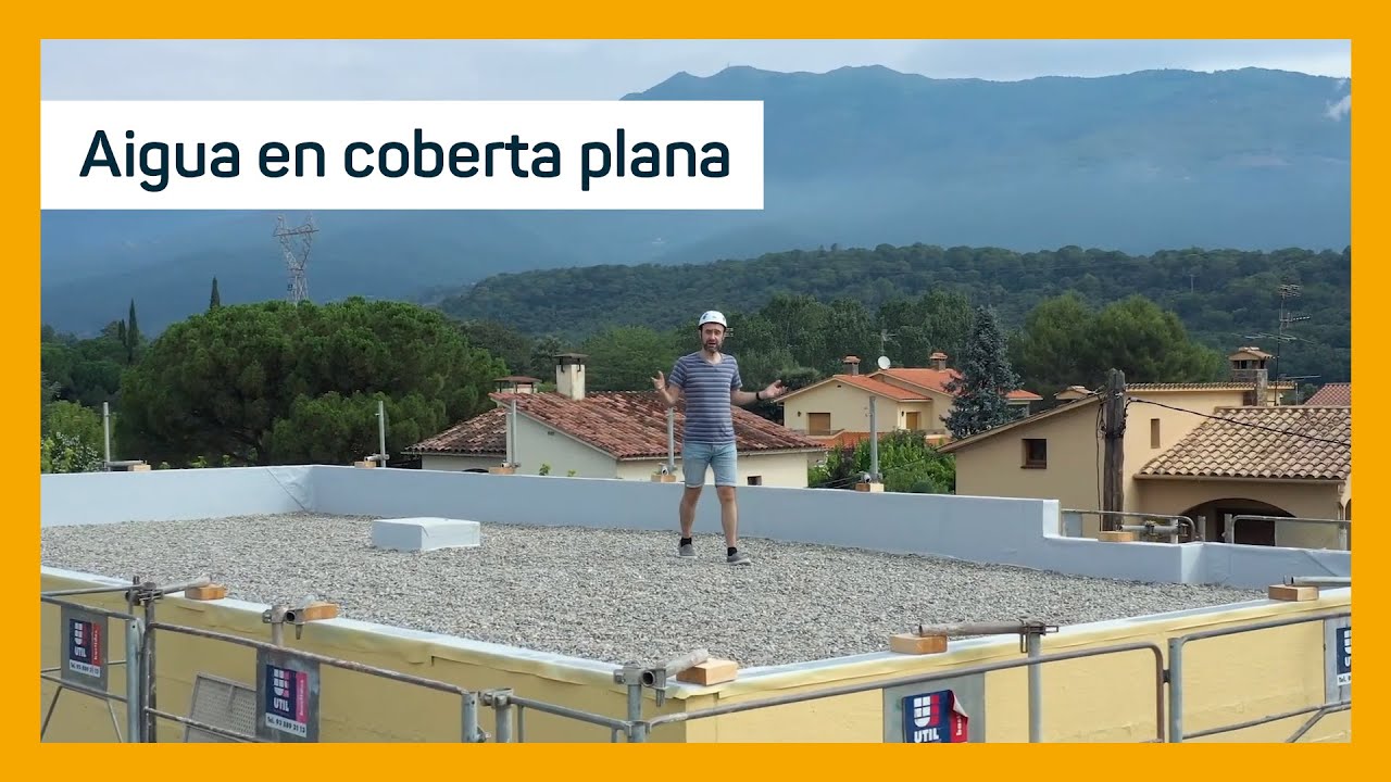 Com evacua l'aigua una casa de coberta plana?