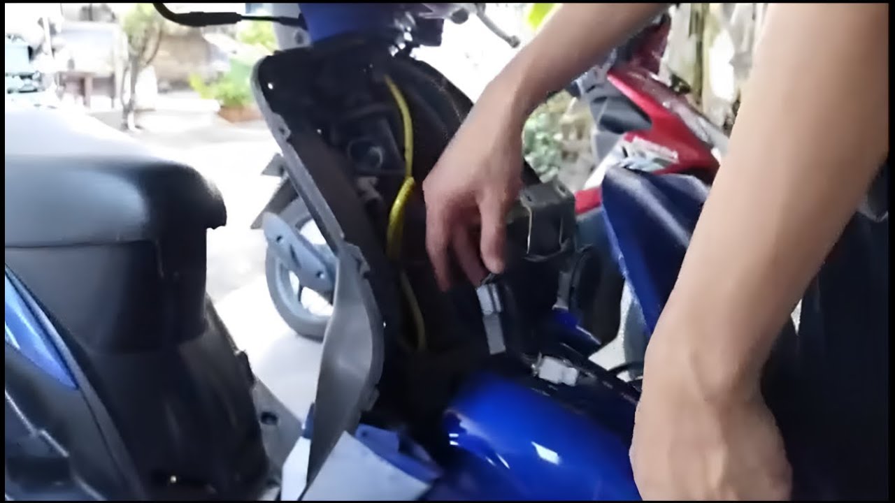 CARA MEMPERBAIKI LAMPU SEIN MATI!!!(MIO SPORTY) || SOK OTOMOTIF #otomotif #mio #penulisan