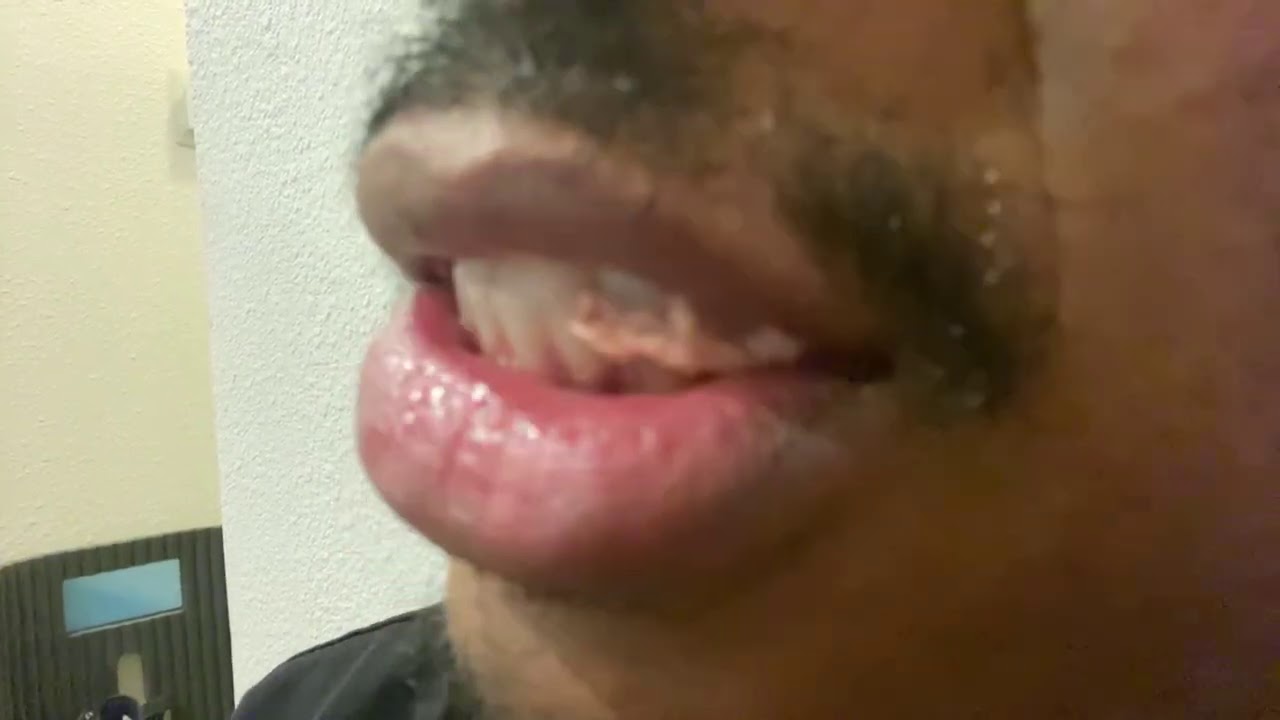 ASMR Gum Chewing No Talking