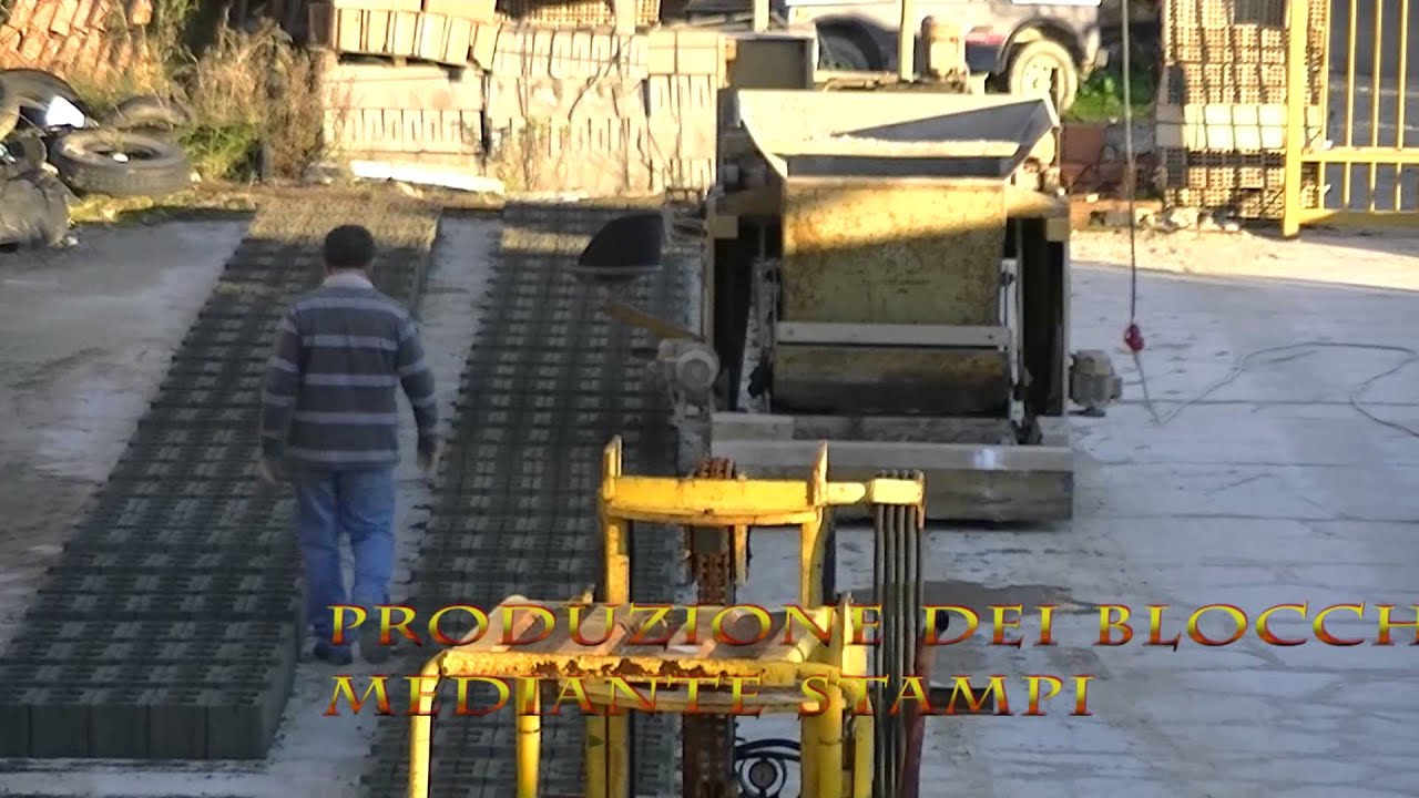 Come vengono prodotti i blocchi di cemento