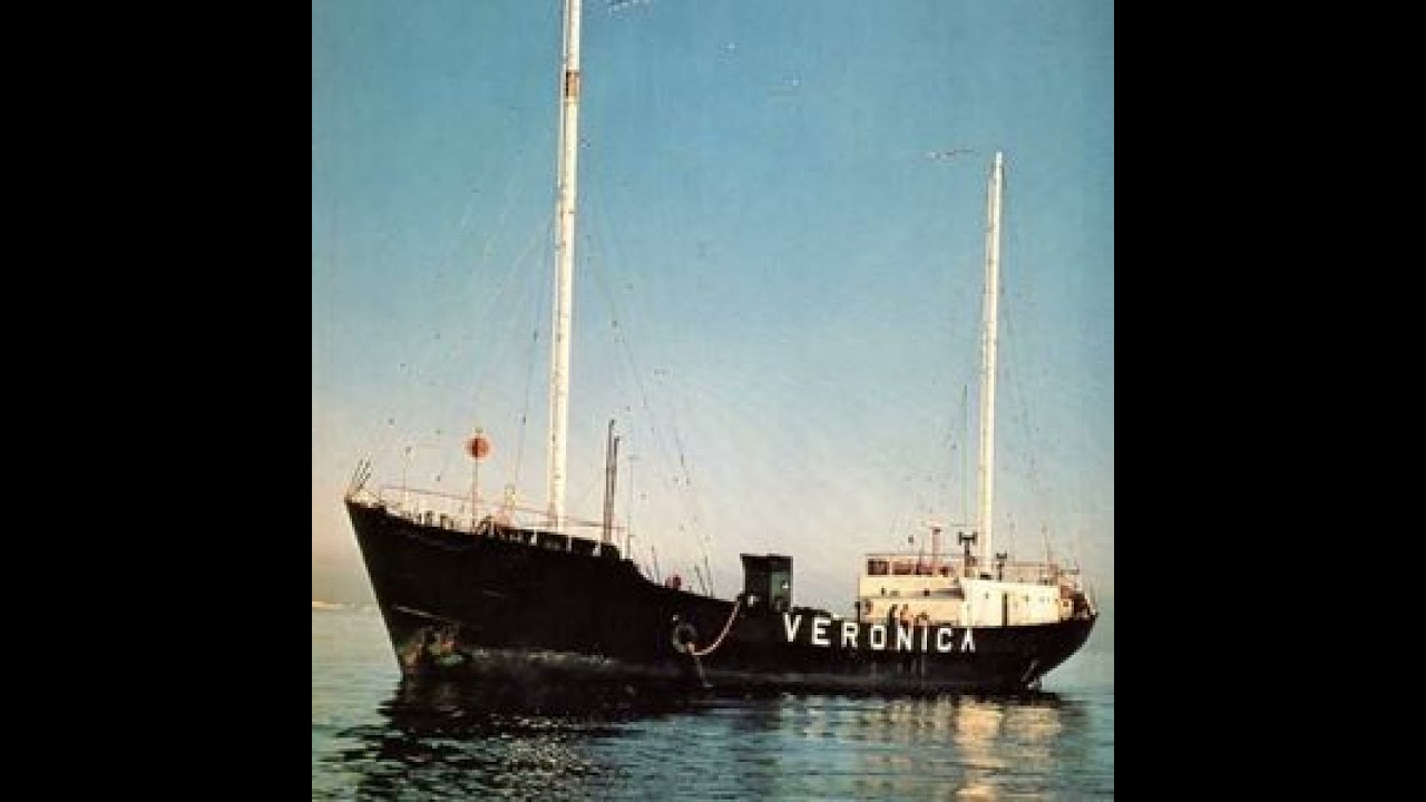 Veronica vanop de MV Mi Amigo (met Rob Out en Tineke)