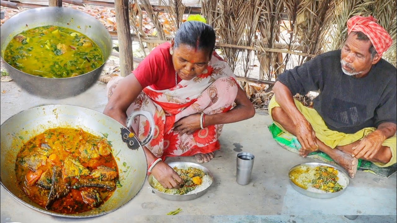 How they cooking and eating FISH CURRY & SHAK CURRY by santali tribe old couple