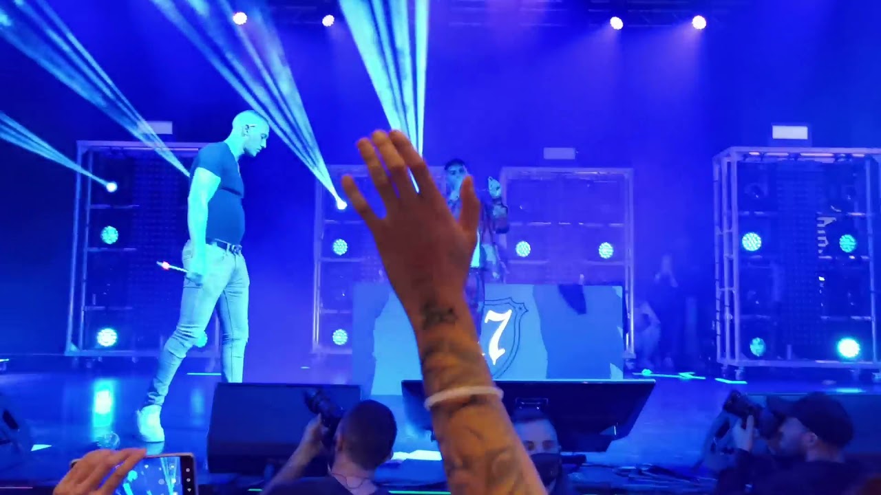 Massimo Pericolo & Emis Killa & Jake la Furia - L'Ultima Volta live al Fabrique 6 novembre 2021