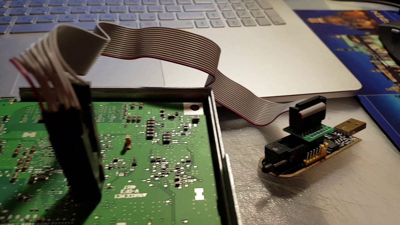 Read and write SPI NOR Flash of Mazda CMU using CH341A programmer