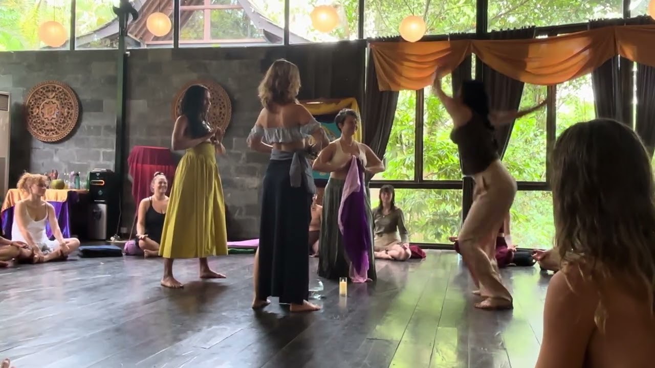 Priestess Dance of the 4 Elements (3)