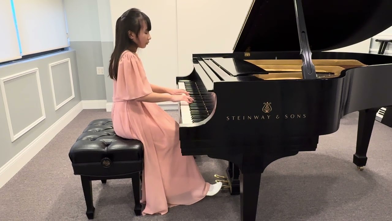 jingwei yang （10 years old) Sonata in B minor K27 Scarlatti