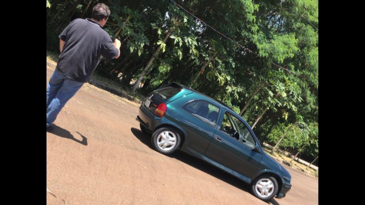Corsa GSi 1996 verde west - bons tempos da GMB
