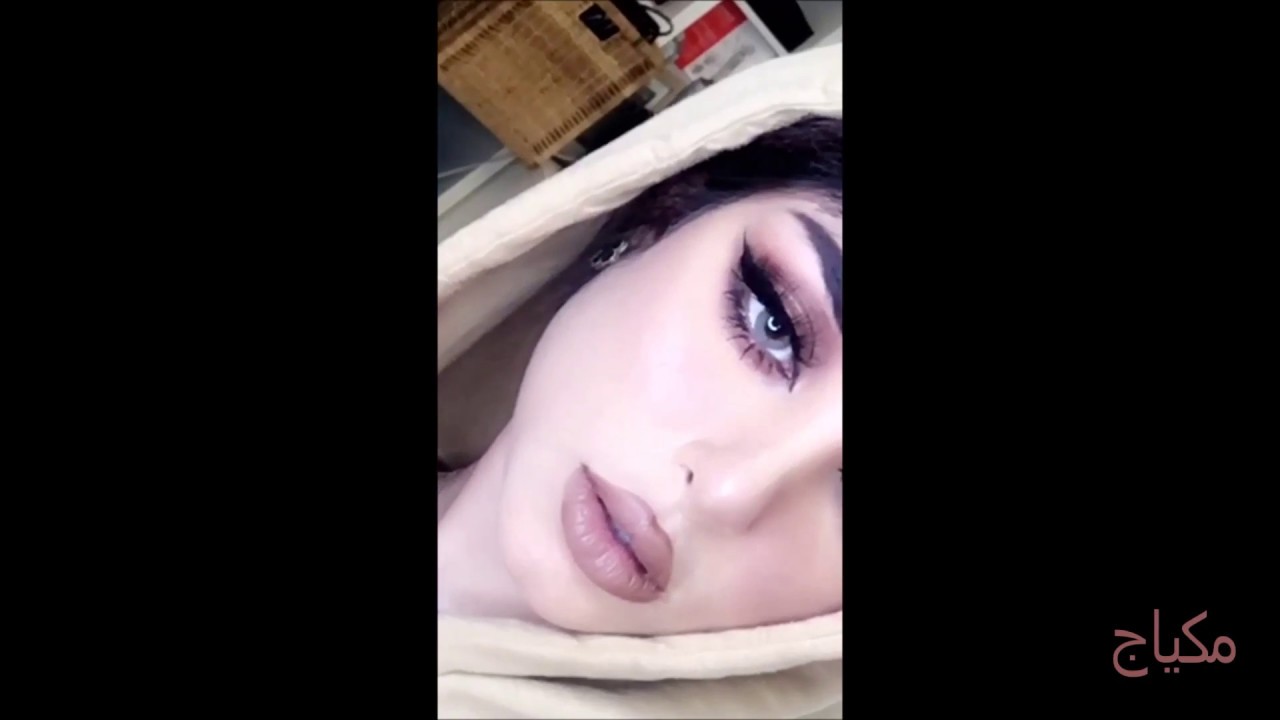 مكياج تكبير العين _ للعيون الصغيره او الغائرة