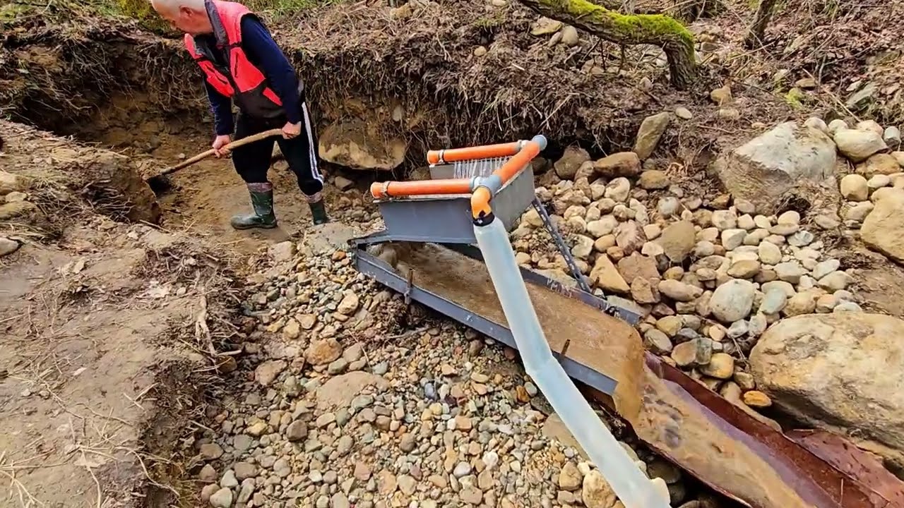 Gold Rush | This Old Creek Bed Has Huge Gold Reserves