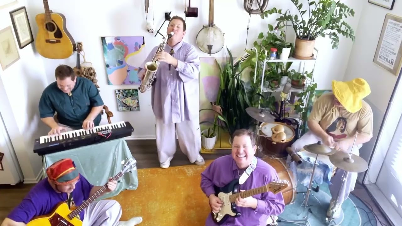 Dance of Delight - Logan Hone live in the living room