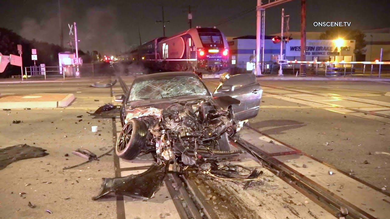 Amtrak Train Demolishes Mustang, Driver Flees | Anaheim