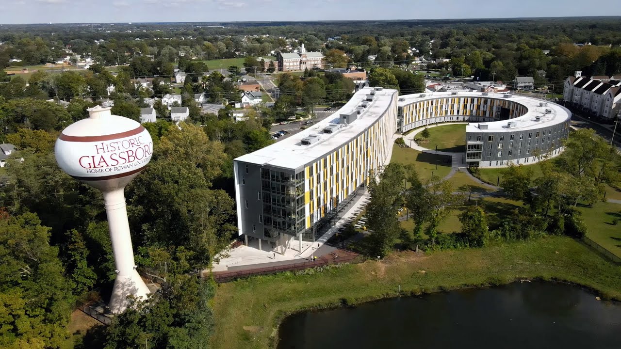 Holly Pointe Commons | Rowan University
